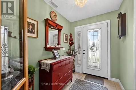 24 Regency Place Brockville ON K6V 7M5