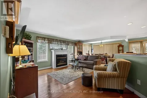 24 Regency Place Brockville ON K6V 7M5