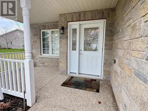 31 Garden Grove Crescent Wasaga Beach ON L9Z 0E6