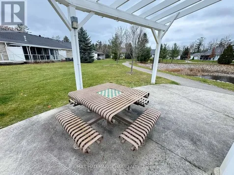 31 Garden Grove Crescent Wasaga Beach ON L9Z 0E6
