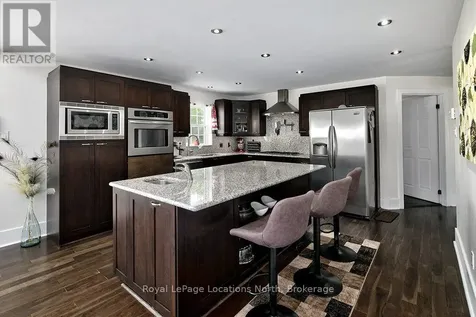 183 Alta Road Blue Mountains ON L9Y 0T2
