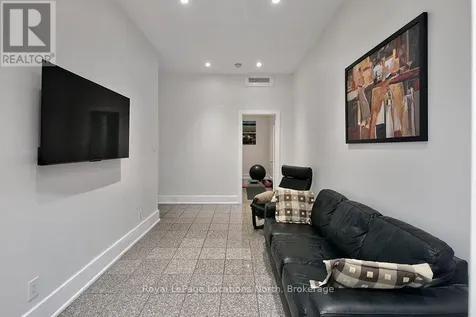 183 Alta Road Blue Mountains ON L9Y 0T2