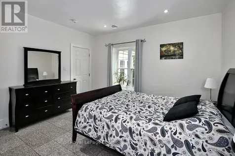 183 Alta Road Blue Mountains ON L9Y 0T2