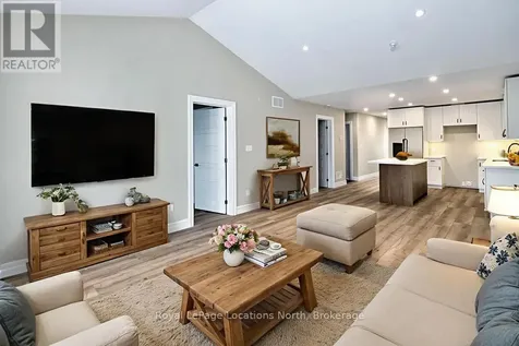 119 Dove Drive Blue Mountains ON N0H 2P0