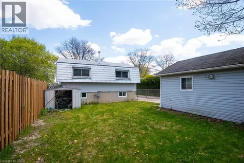 87 Christopher Drive Waterloo ON N2J 4J6