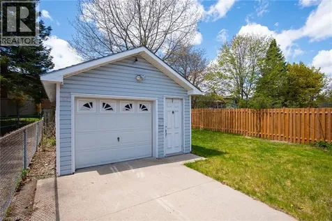 87 Christopher Drive Waterloo ON N2J 4J6
