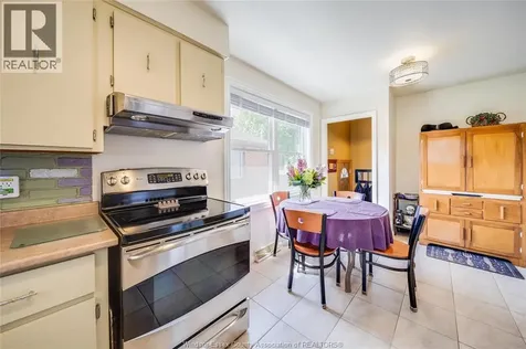 1347 Bernard Road Windsor ON N8Y 4K2