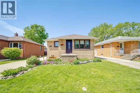 1347 Bernard Road Windsor ON N8Y 4K2