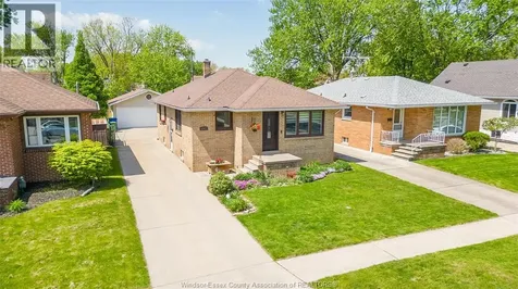 1347 Bernard Road Windsor ON N8Y 4K2