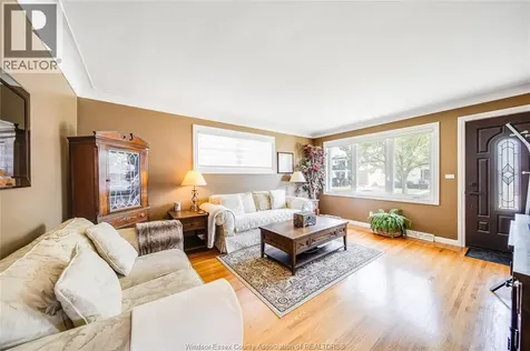 1347 Bernard Road Windsor ON N8Y 4K2