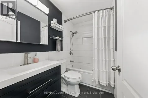 925 Dominion Avenue Midland ON L4R 4W2