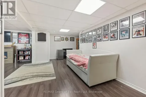 925 Dominion Avenue Midland ON L4R 4W2