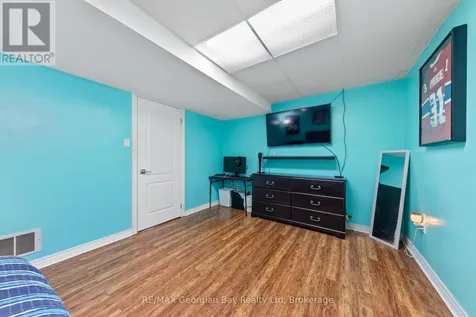 925 Dominion Avenue Midland ON L4R 4W2