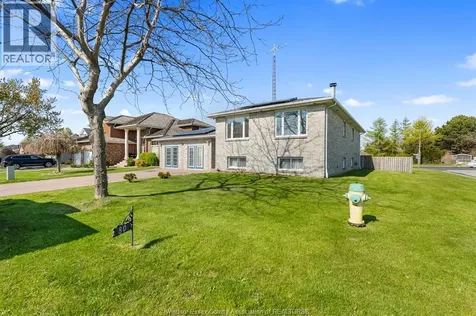 80 Shawnee Court Leamington ON N8H 5A8