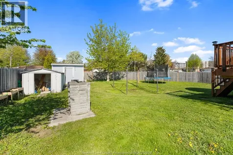 80 Shawnee Court Leamington ON N8H 5A8