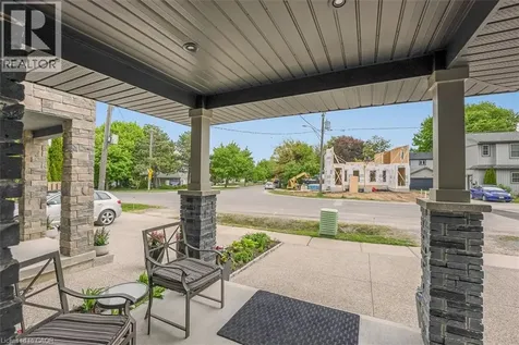 77 Broadway Avenue St. Catharines ON L2M 7Y3