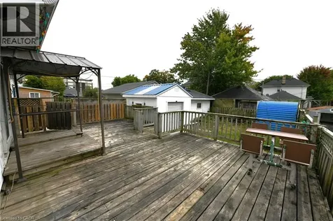 274 Wellington Street St. Thomas ON N5R 2S8