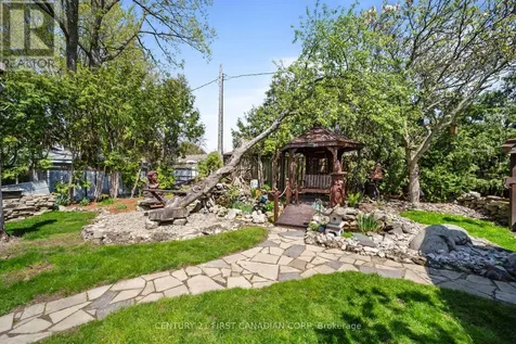 35 Park Avenue St. Thomas ON N5R 4V9
