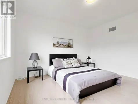 3089 Blazing Star Avenue Pickering ON L1Y 0B5