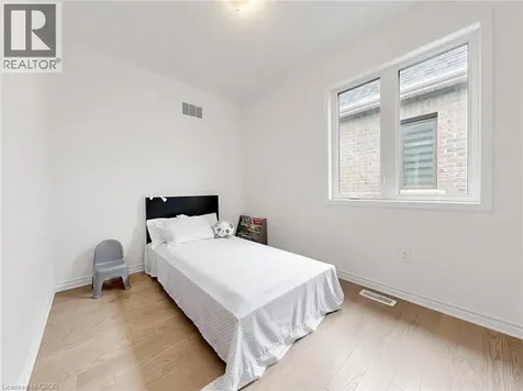 3089 Blazing Star Avenue Pickering ON L1Y 0B5