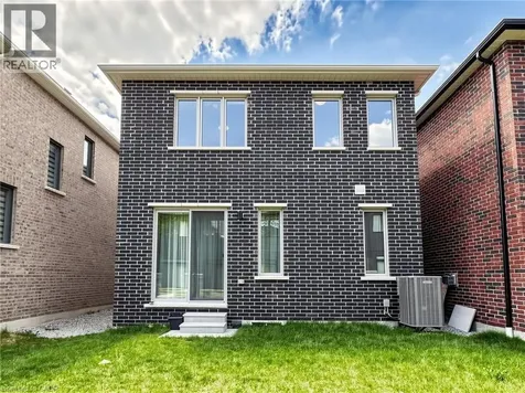 3089 Blazing Star Avenue Pickering ON L1Y 0B5