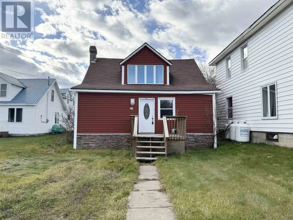 41 Elgin Street Chapleau ON P0M 1K0