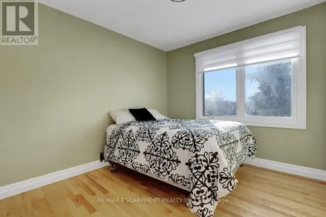 31 Bellfield Street Ottawa ON K2B 6K7