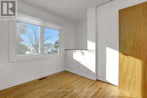 31 Bellfield Street Ottawa ON K2B 6K7