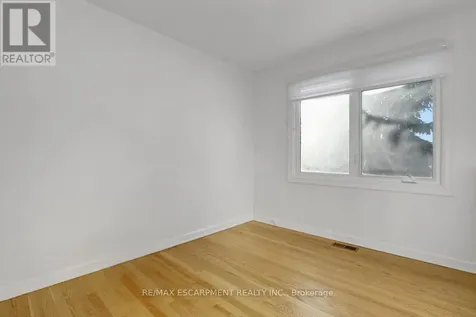 31 Bellfield Street Ottawa ON K2B 6K7