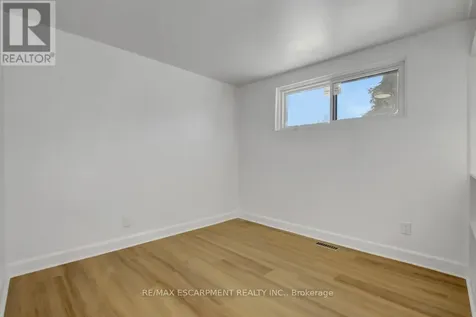 31 Bellfield Street Ottawa ON K2B 6K7