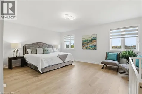10 Gourlay Farm Lane Ayr ON N0B 1E0