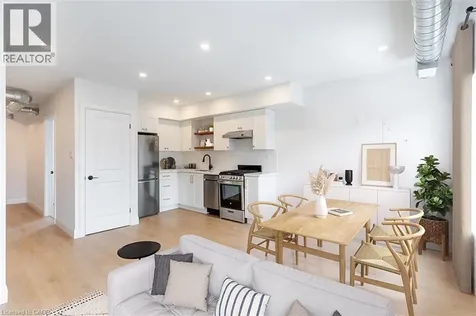 115 Catharine Street North Hamilton ON L8R 1J5