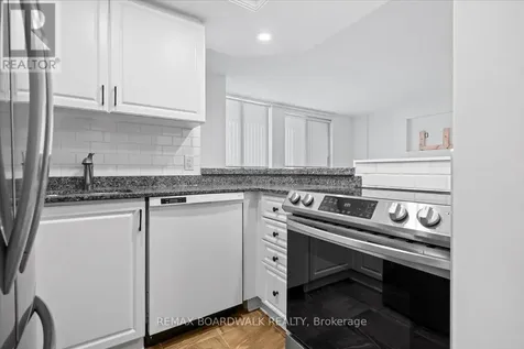 15 Murray Street Ottawa ON K1N 9M5