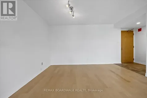15 Murray Street Ottawa ON K1N 9M5