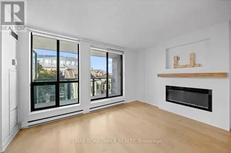 15 Murray Street Ottawa ON K1N 9M5