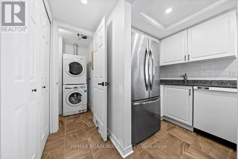 15 Murray Street Ottawa ON K1N 9M5