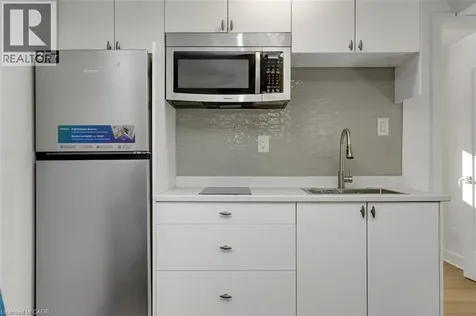 31 Bellfield Street Ottawa ON K2B 6K7