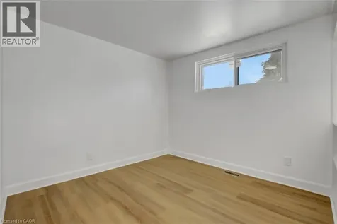 31 Bellfield Street Ottawa ON K2B 6K7