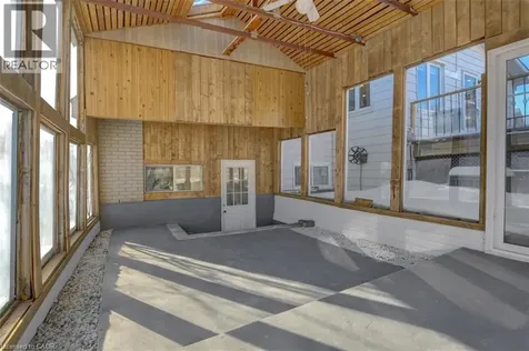 31 Bellfield Street Ottawa ON K2B 6K7