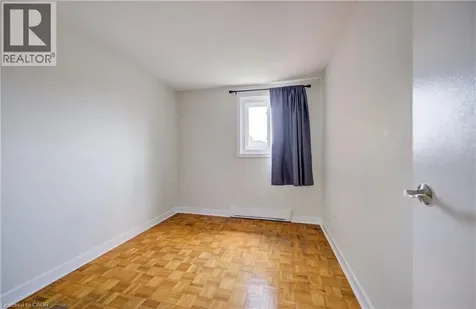160 Jansen Avenue Kitchener ON N2A 2L7
