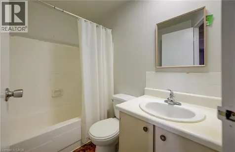 160 Jansen Avenue Kitchener ON N2A 2L7