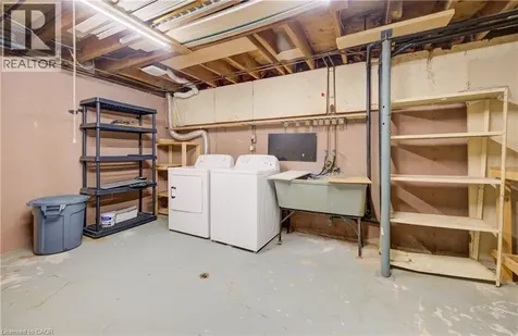 160 Jansen Avenue Kitchener ON N2A 2L7