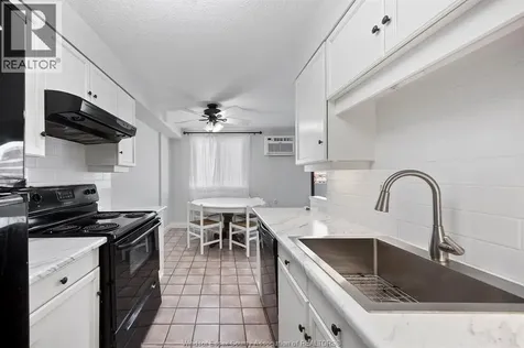 150 Park Windsor ON N9A 7A2