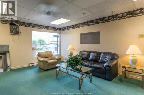 150 Park Windsor ON N9A 7A2