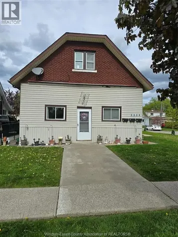2296 Chandler Windsor ON N8W 4A4