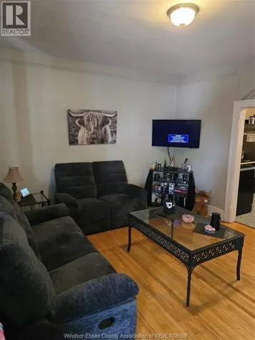 2296 Chandler Windsor ON N8W 4A4