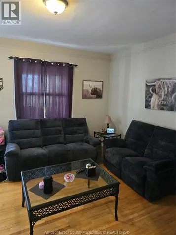 2296 Chandler Windsor ON N8W 4A4