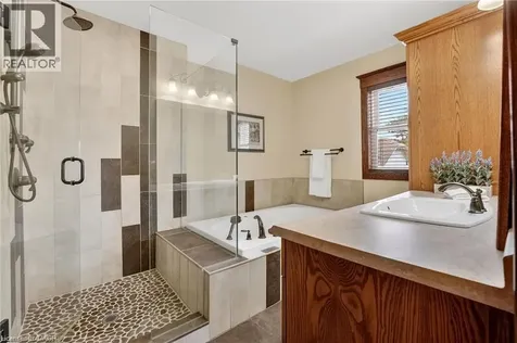 3952 Victoria Avenue Vineland ON L0R 2C0