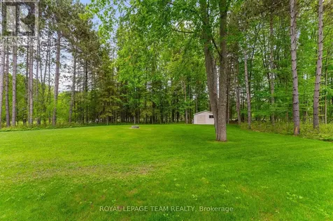 108 Royal Troon Lane Ottawa ON K0A 1T0
