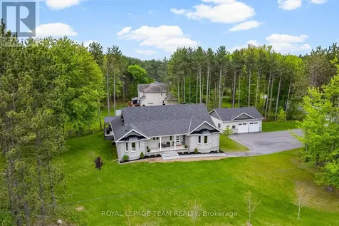 108 Royal Troon Lane Ottawa ON K0A 1T0